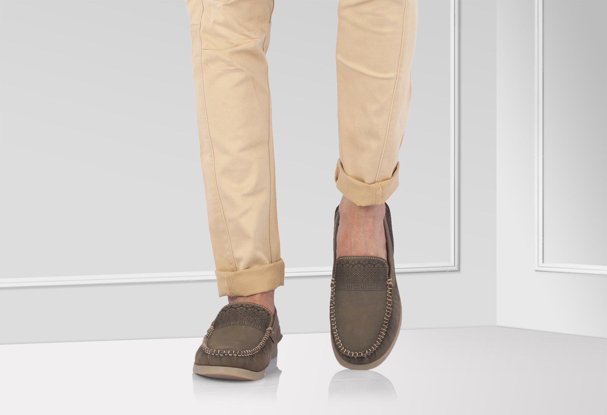 Pure Leather Olive Boat Shoes - USS AZTEC, BOAT111AZT - Showcase Image 1