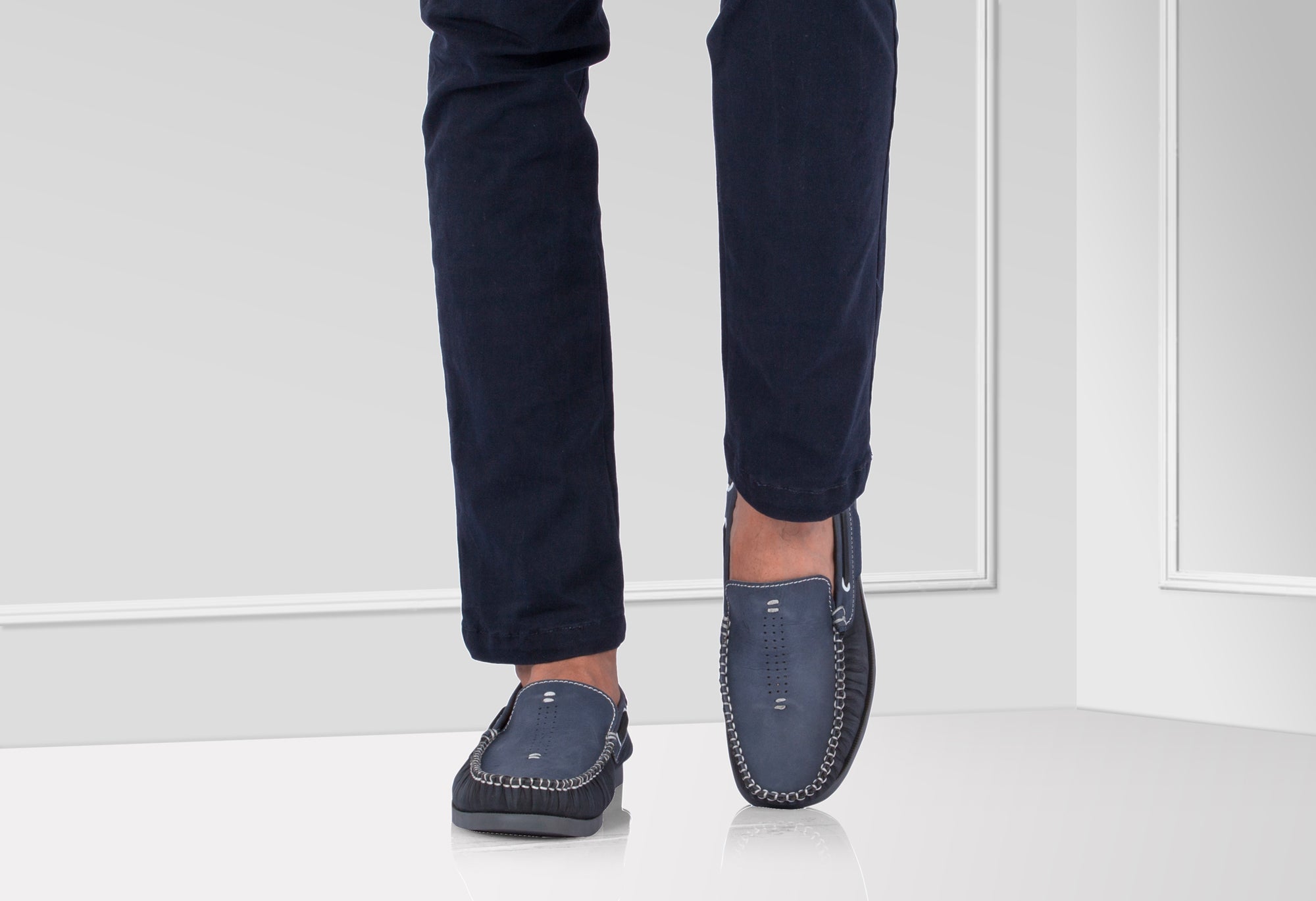 Pure Leather Navy Blue Boat Shoes - USS Nimitz, BOAT101BLBK - Showcase Image 2
