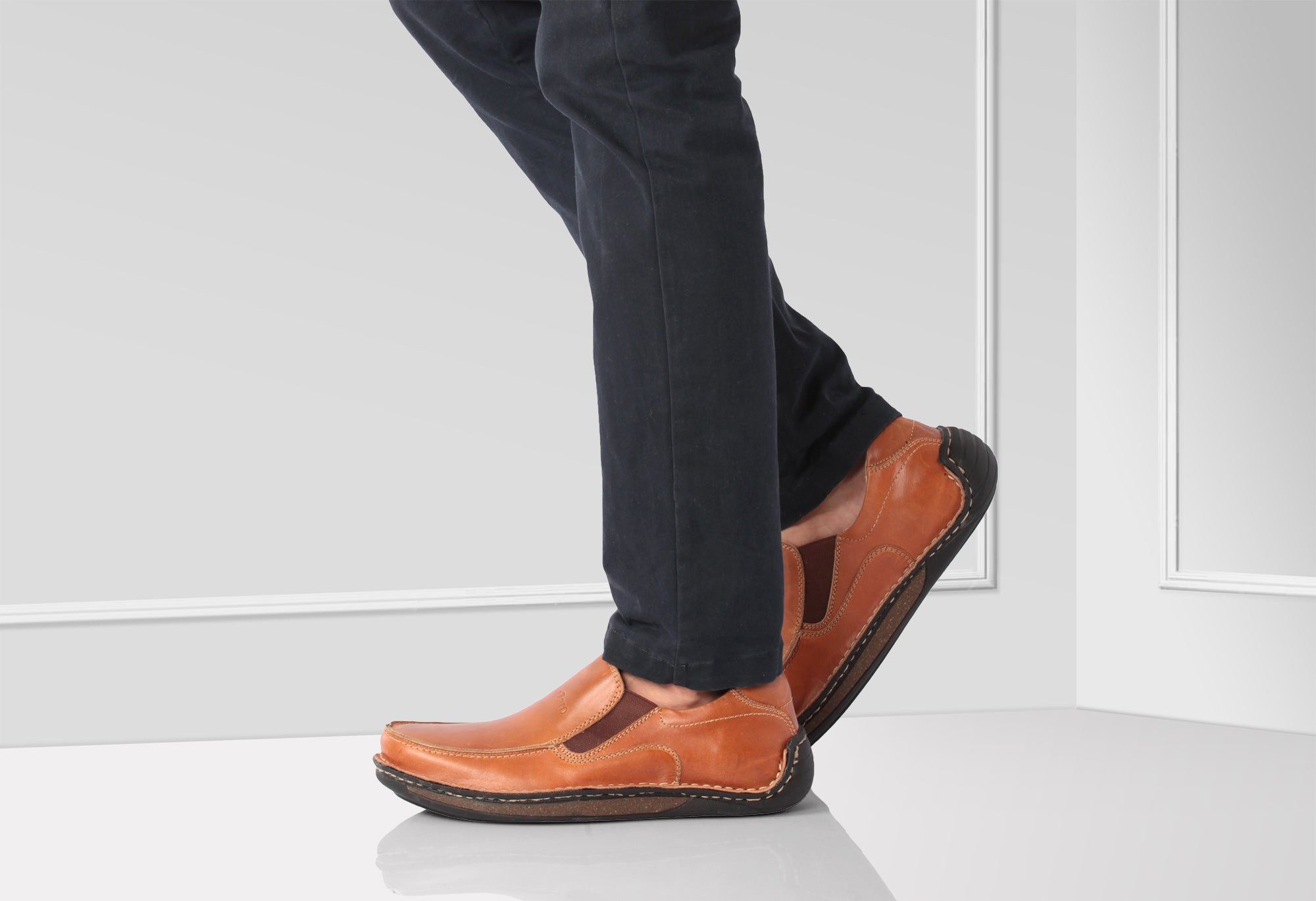 Pure Leather Dark Brown Classic Slip-on Shoes - Dr. Watson, DM5506ODNWOP - Showcase Image 1