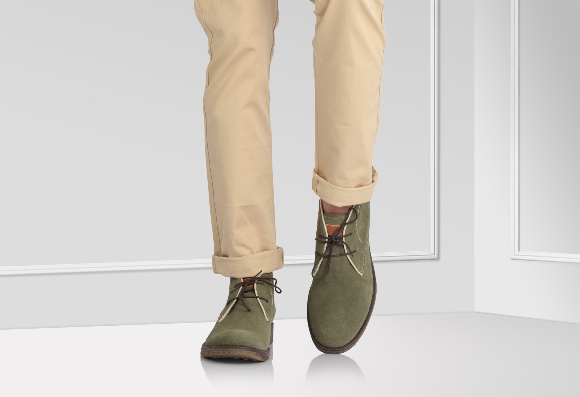 Pure Leather Olive Green Desert Boots - Dune (OG), SAHA3210SUDOLV - Showcase Image 2