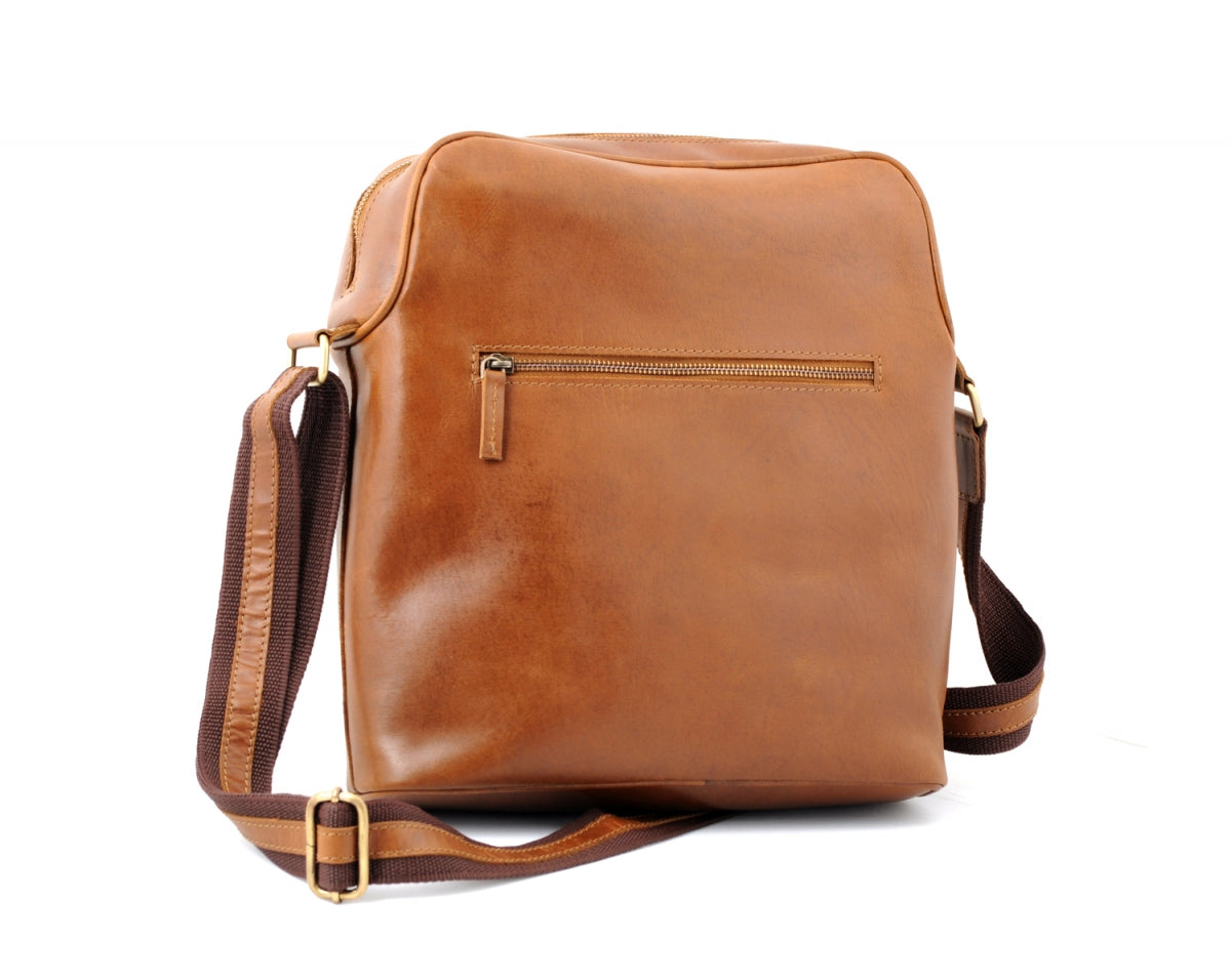 TZARO Tan Color Genuine Leather Sling Bag: IQPRSLTHMS003