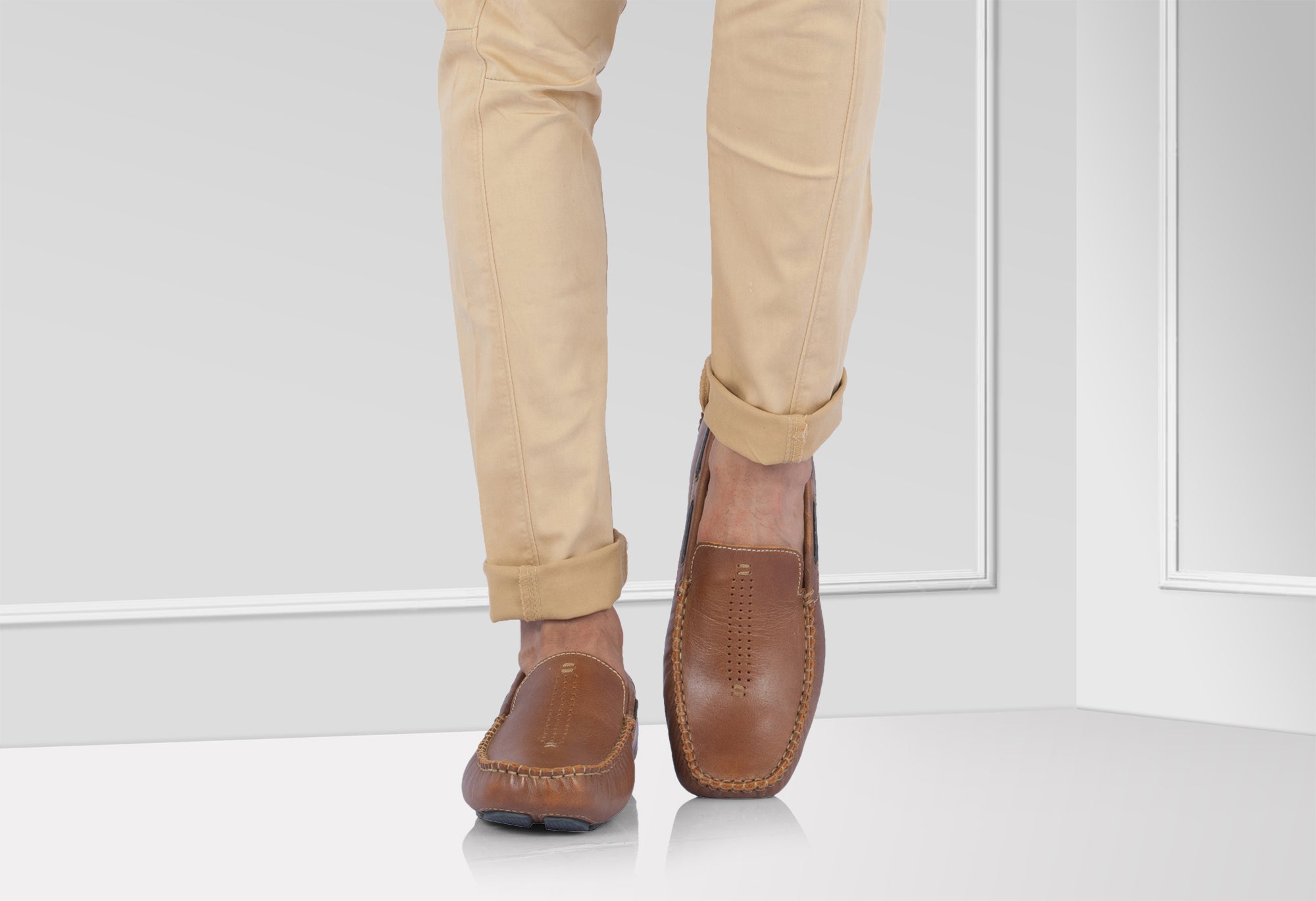 Pure Leather Tan Driving Shoes - STN2306TZCRNCH - Showcase Image 2
