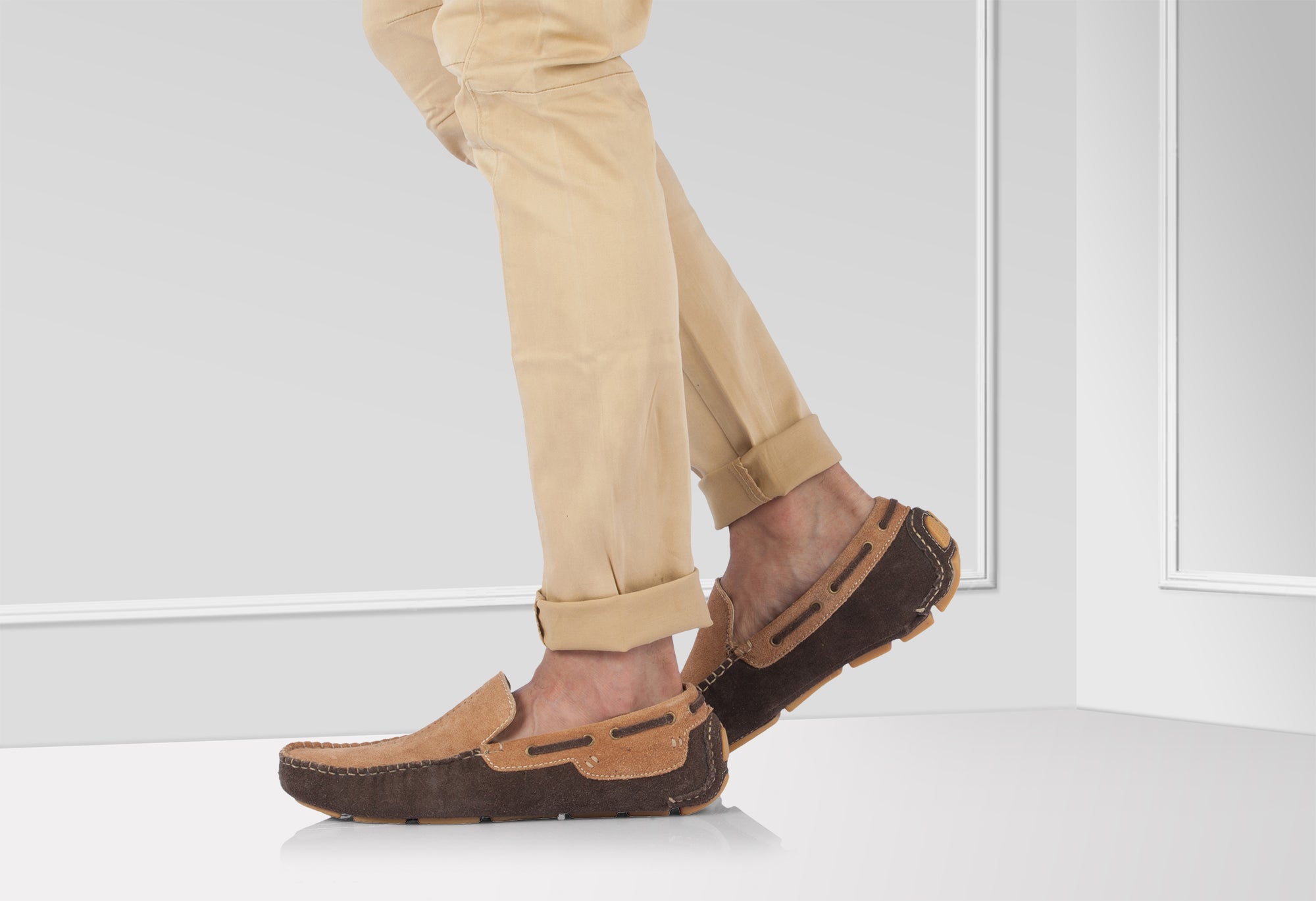 Pure Leather Tan Chocolate Driving Shoes - STN2311TWNSND - Showcase Image 1