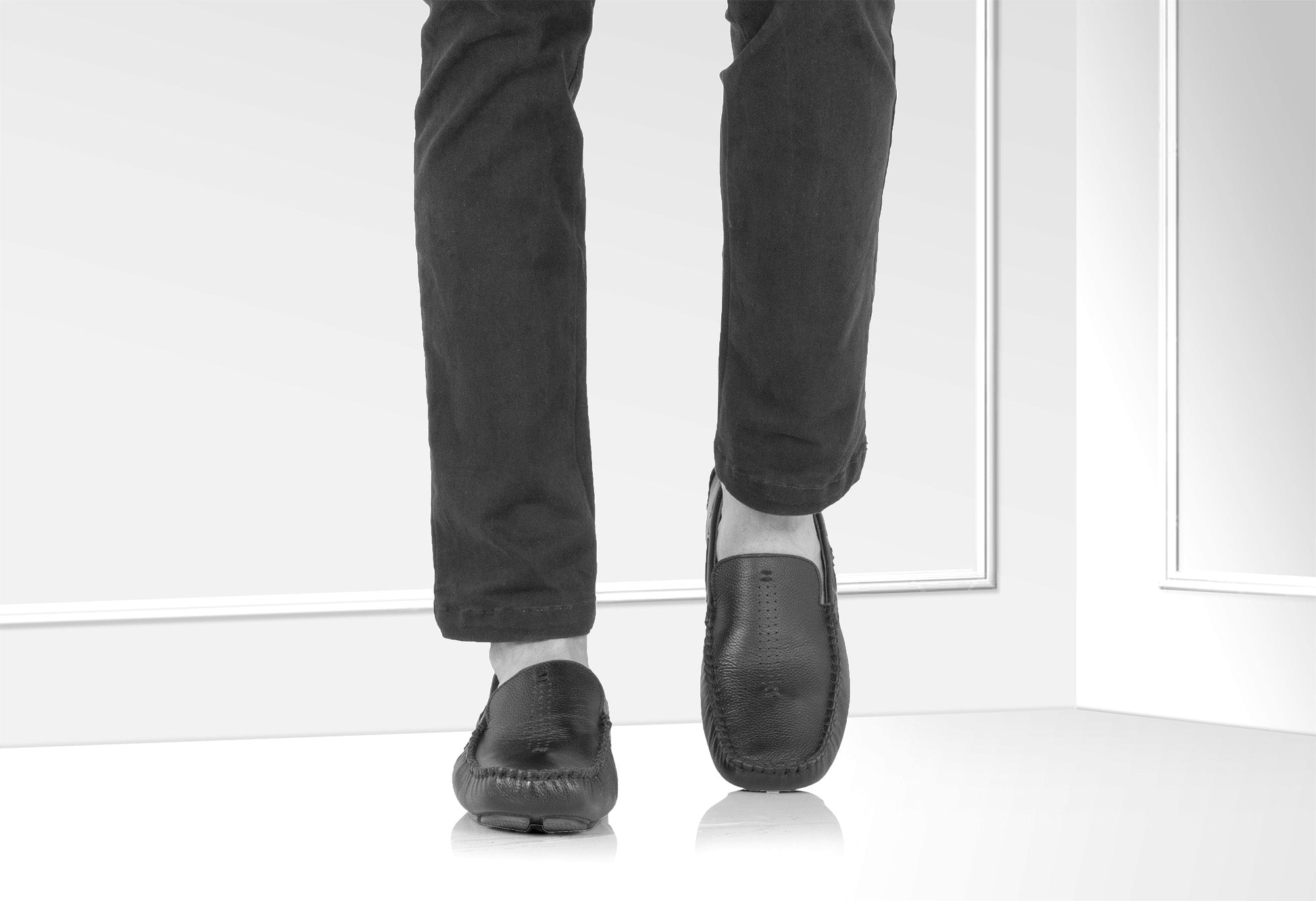 Pure Leather, Moc-toe Construction, Coffee Color Driving Shoe, STN2357CHR34 - Showcase Image 2