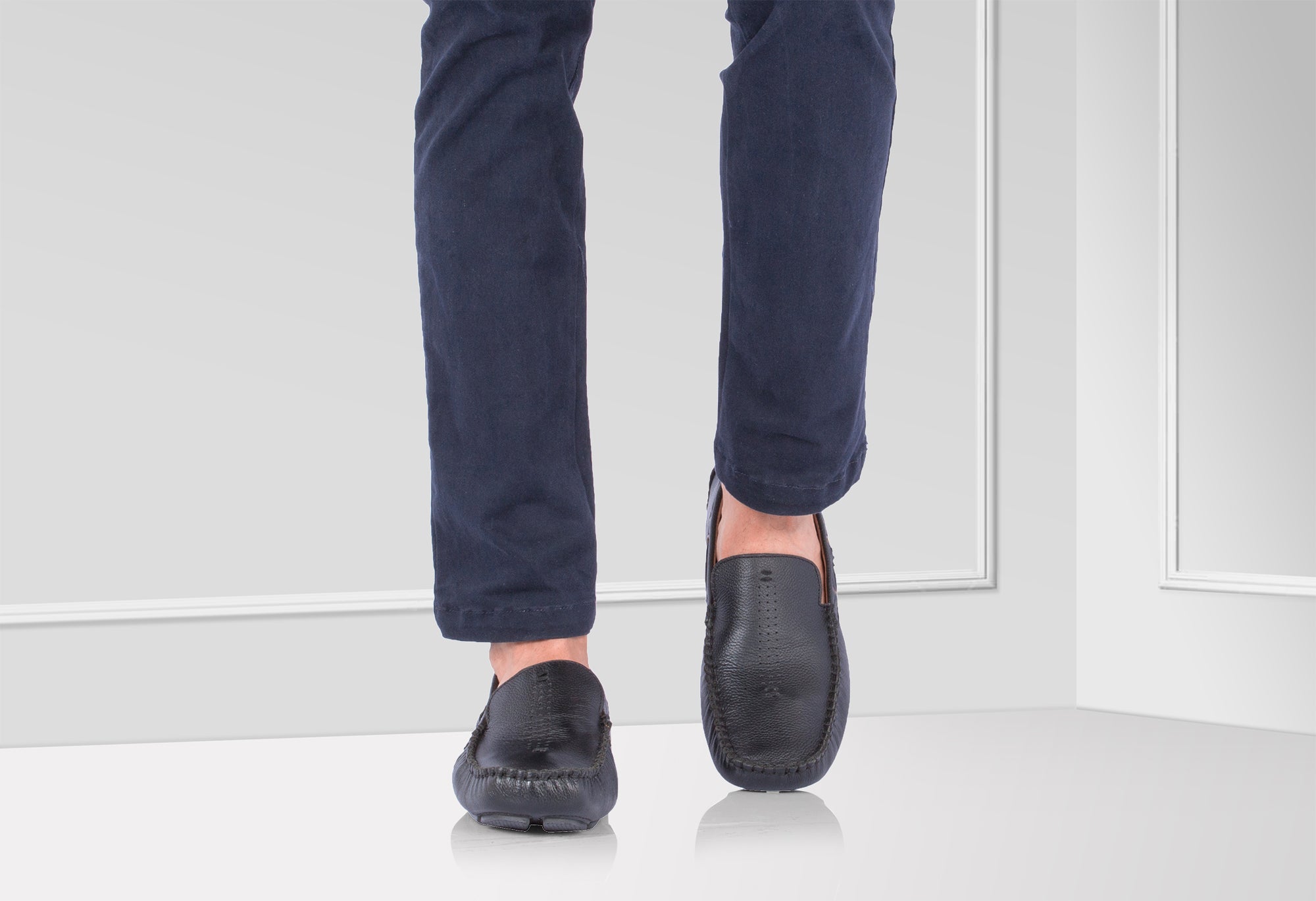 TZARO Black Leather Driving Shoes - STN2334BLKND - Showcase Image 2