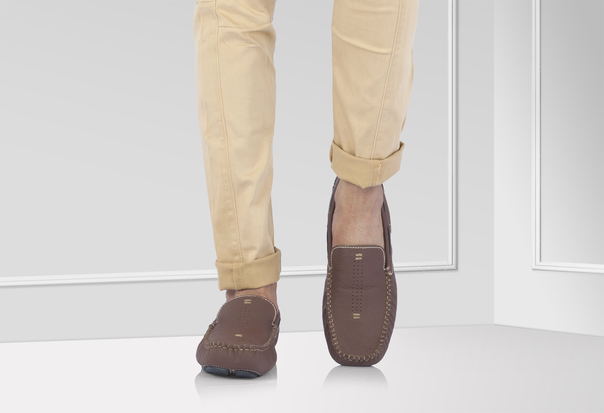 Pure Leather Maroon Driving Shoes - STN23504MRN - Showcase Image 2