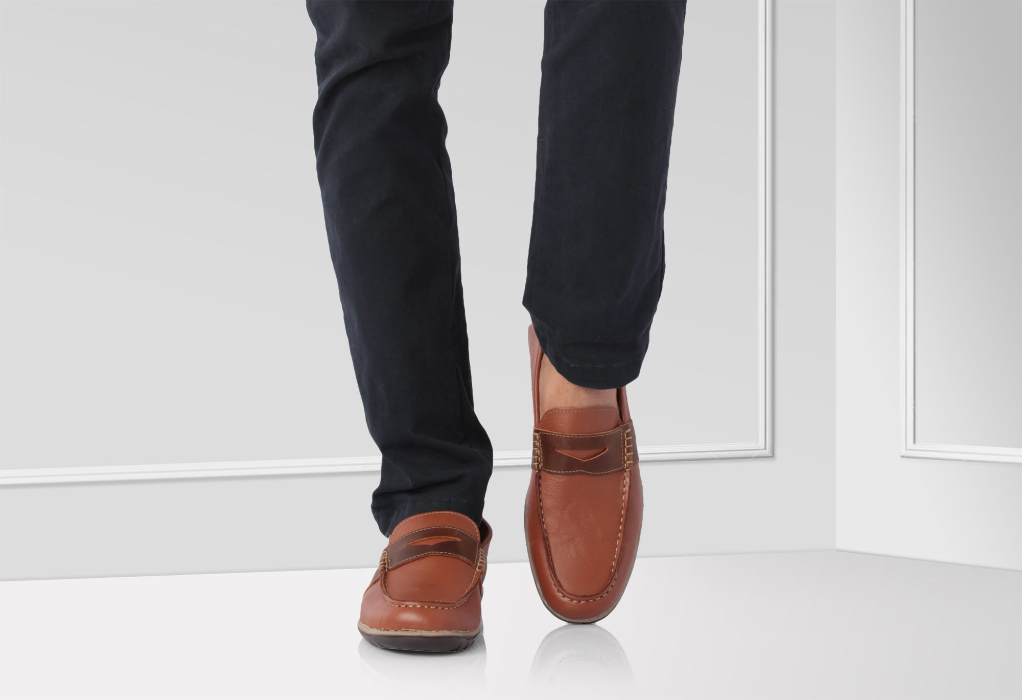 TZARO Leather Tan Brown Color Casual Lifestyle Shoes - Dylan, TP1904SADTN - Showcase Image 2