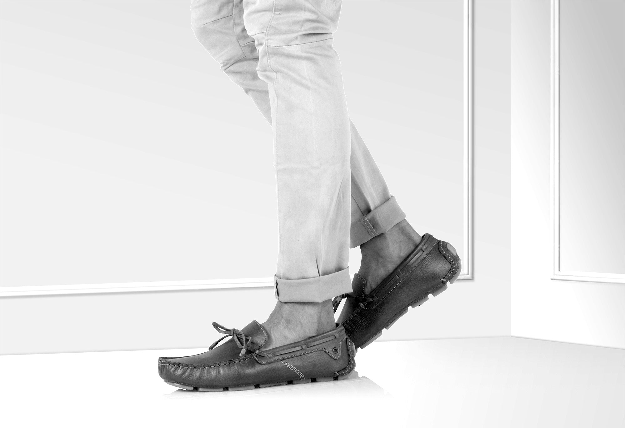 TZARO Genuine Leather Driving Shoes — Tan | Oil Pullup Crunch | Lace Detail | True Moccasin | STN2309 - Showcase Image 1